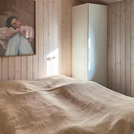 Three-bedroom In Grasted *