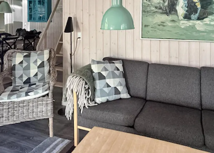 Three-bedroom In Grasted *