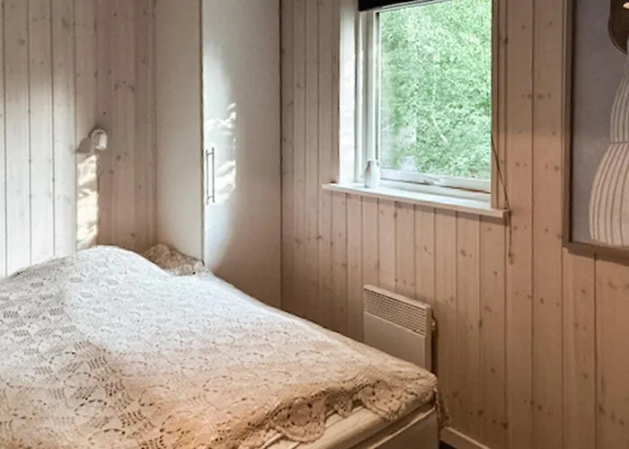 Three-bedroom In Grasted